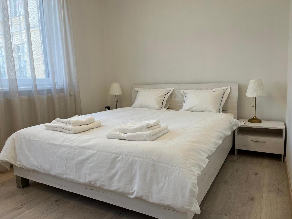 Elegant Escape Apartment II - City Centre Bratislava Exteriér fotografie