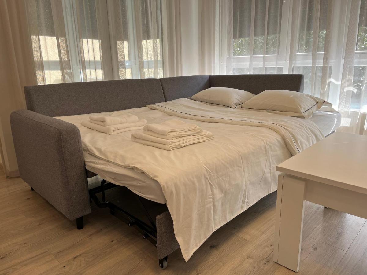 Elegant Escape Apartment II - City Centre Bratislava Exteriér fotografie