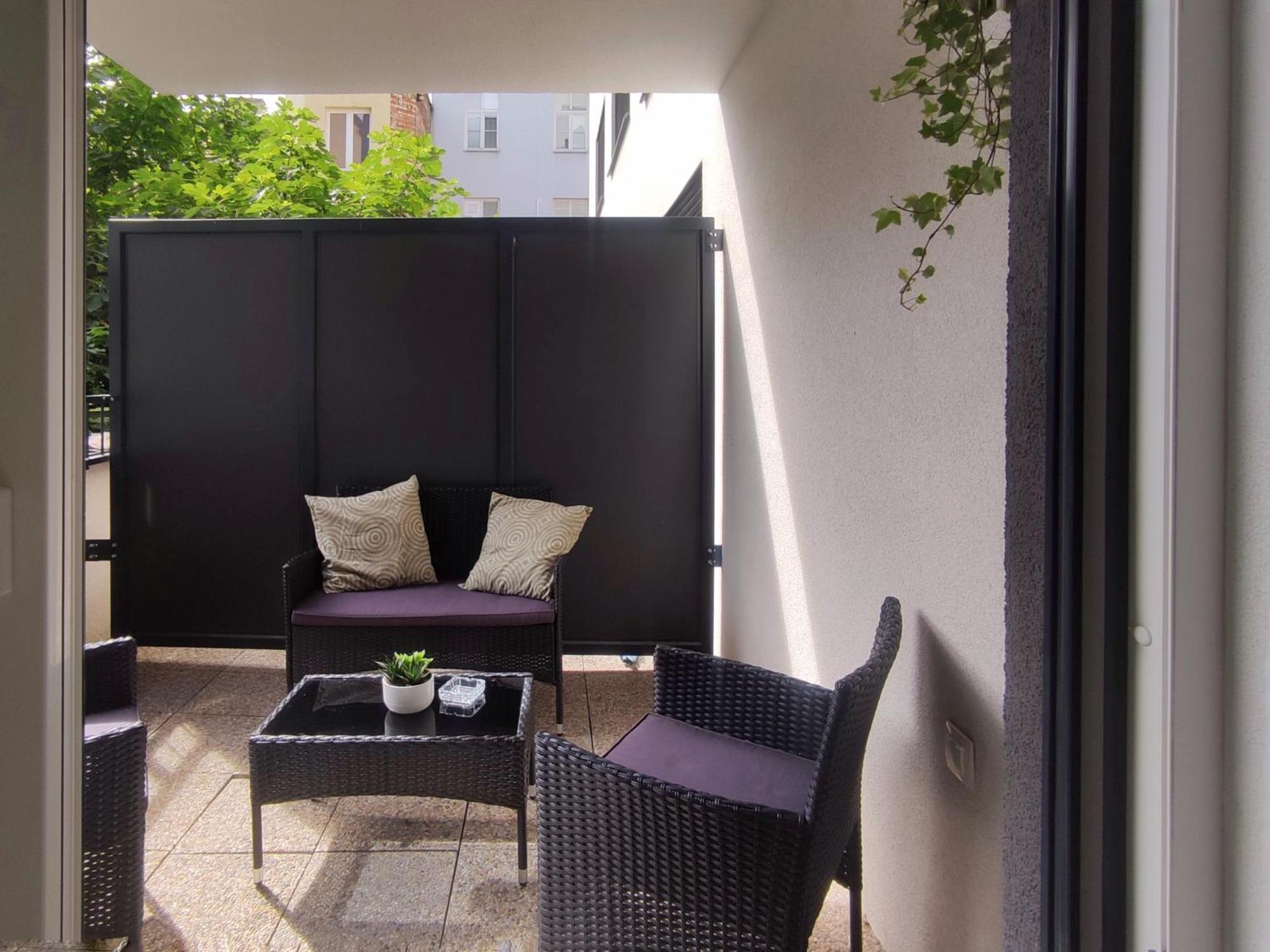 Elegant Escape Apartment II - City Centre Bratislava Exteriér fotografie